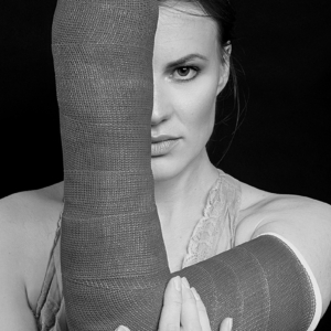 Esther Unzen, Schauspielerin
